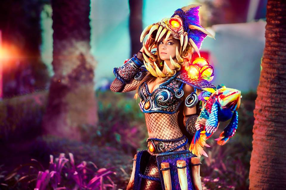 Tier 11 Hunter Cosplay por Danielle Beaulieu