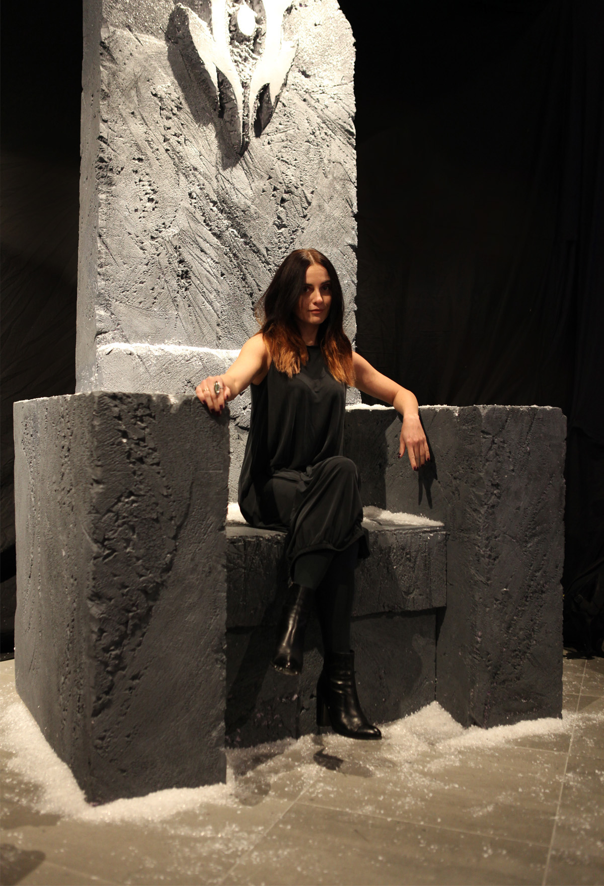 Blizzard Stone Throne