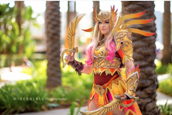 Al'ar Pixelpantz cosplay