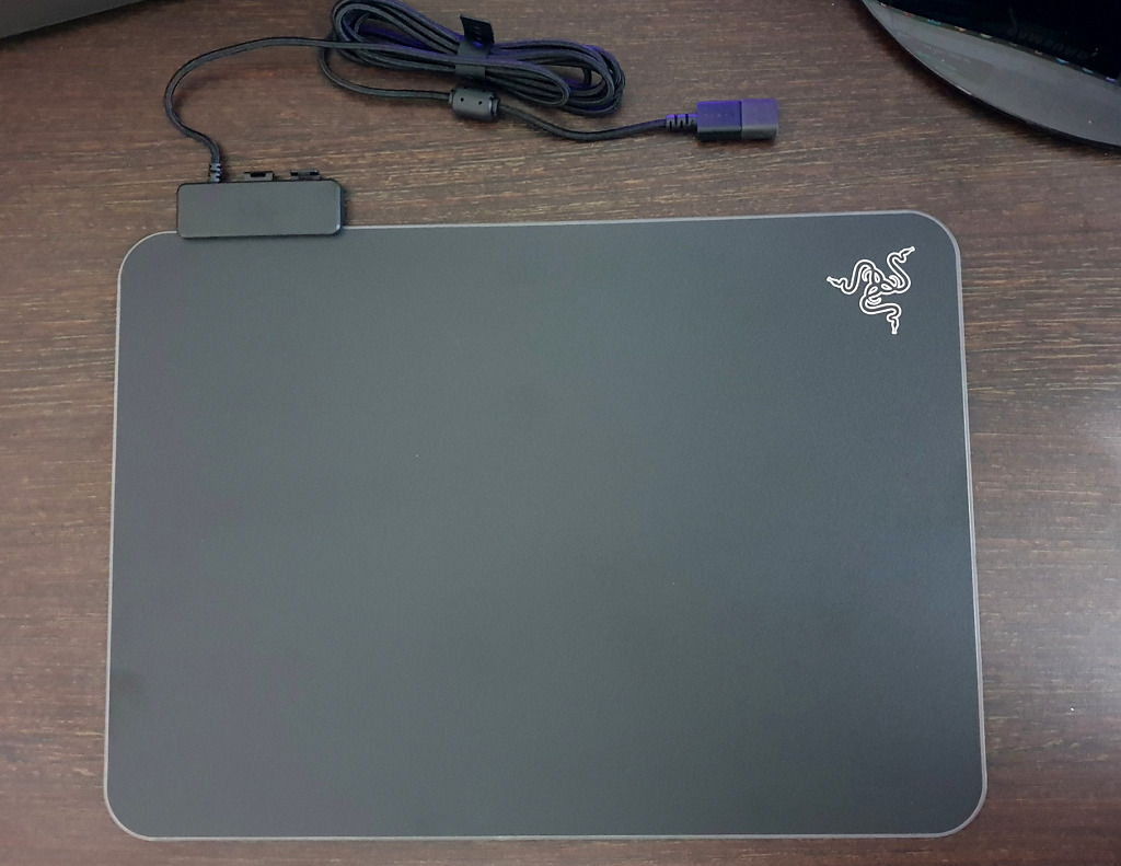 Review de la alfombrilla Razer Firefly V2