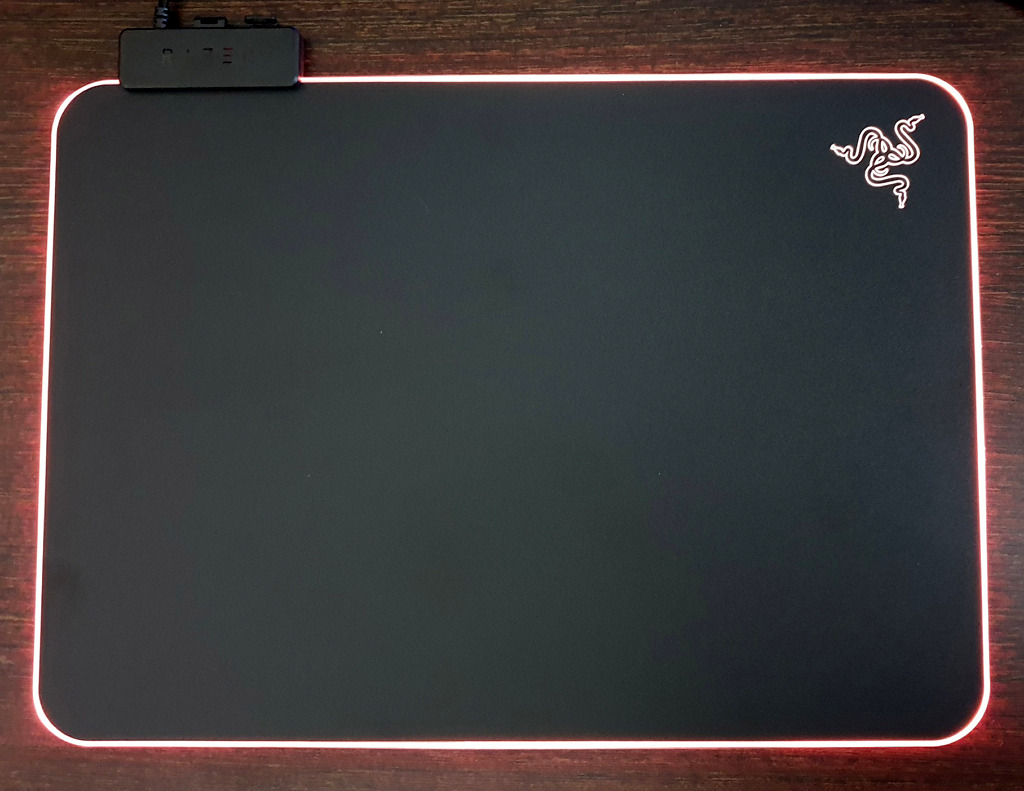 Review de la alfombrilla Razer Firefly V2