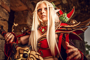Cosplay de Kael'thas en versión femenina por Aeryal Cosplay