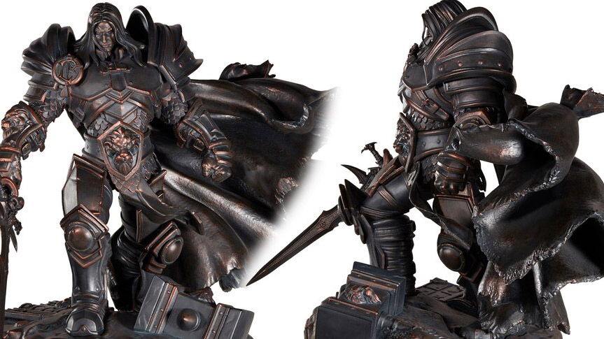 Estatua de Arthas de la edición coleccionista de Warcraft 3: Reforged a la venta en la Gear Store
