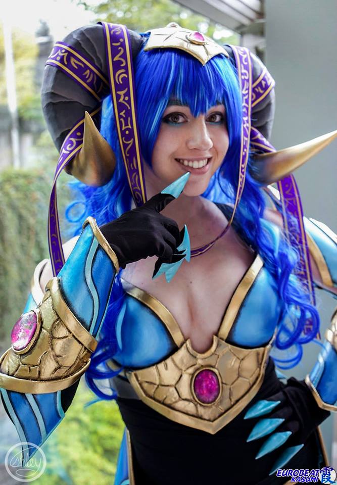 Doble Cosplay de Tarecgosa por Satelka y Oshley Doble Cosplay de Tarecgosa por Satelka y Oshley