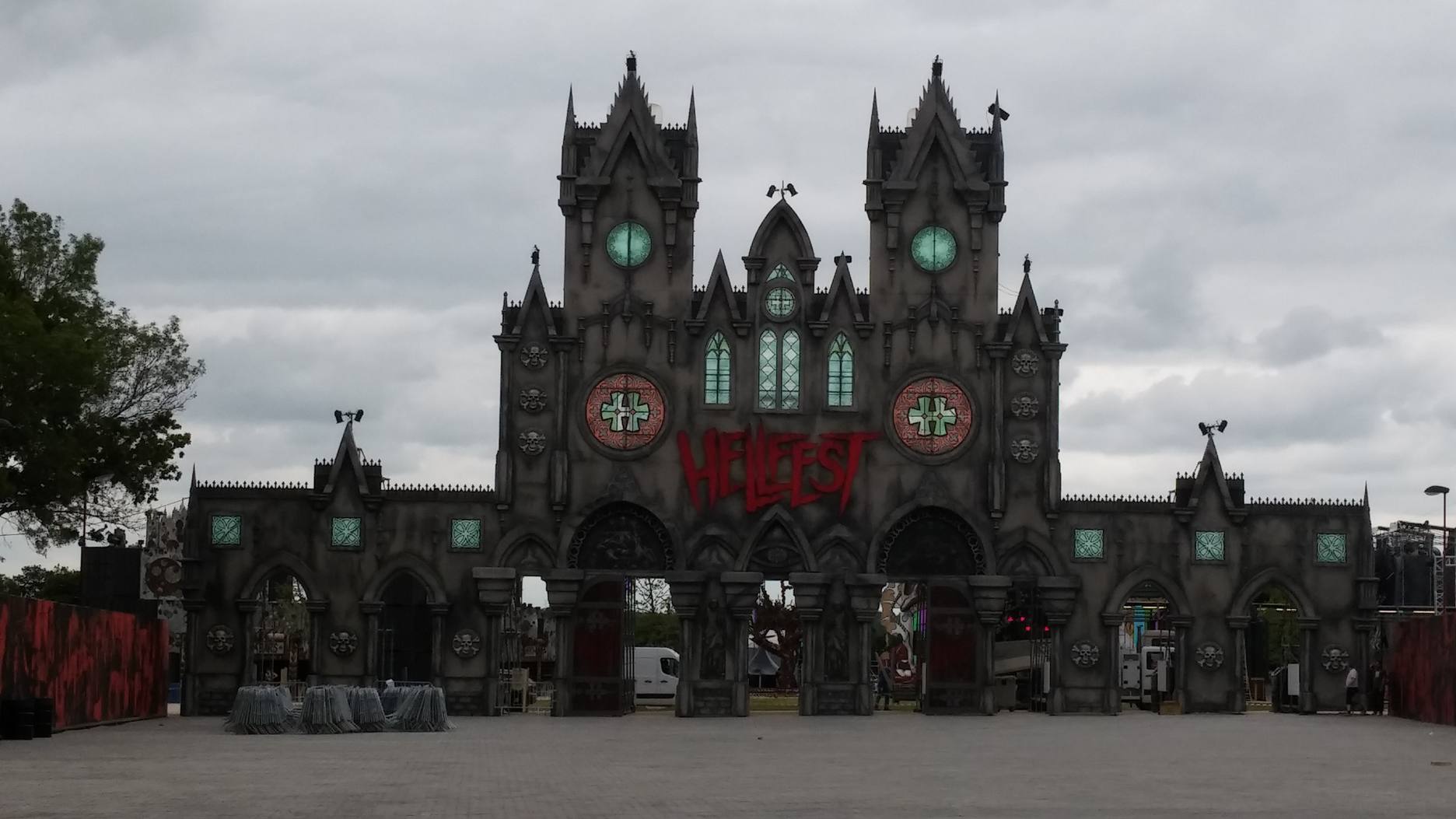 Resumen Hellfest 2015 día 0 por WowChakra Resumen Hellfest 2015 día 0 por WowChakra