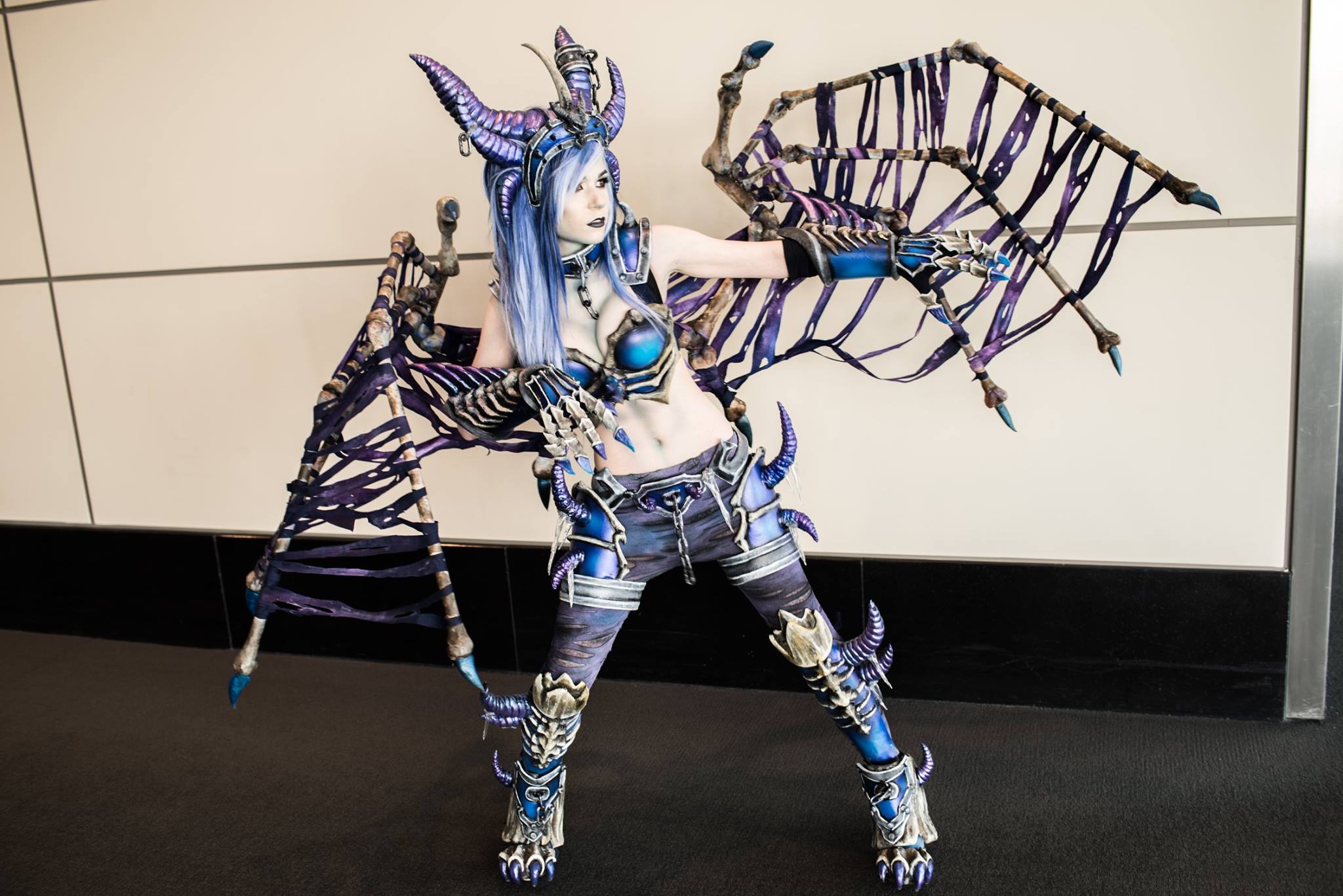 Cosplay de Sindragosa en forma humana por Danielle Cosplay Cosplay de Sindragosa en forma humana por Danielle Cosplay