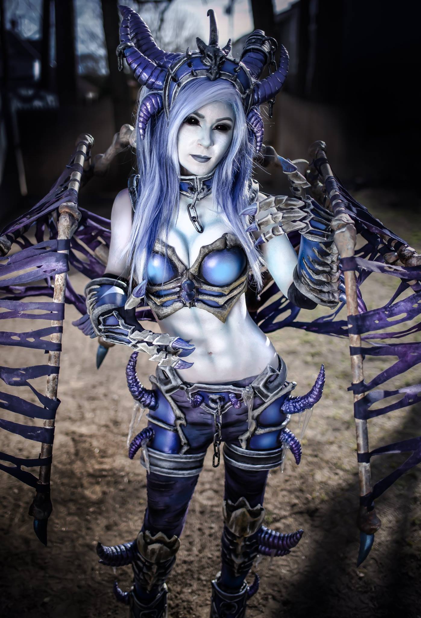 Cosplay de Sindragosa en forma humana por Danielle Cosplay Cosplay de Sindragosa en forma humana por Danielle Cosplay